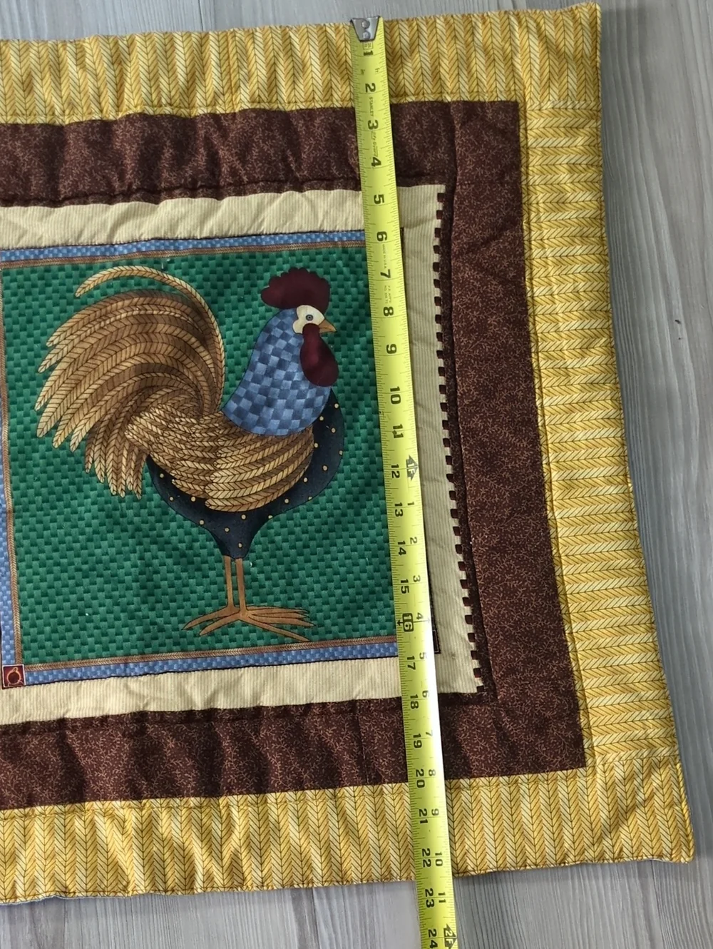 Handmade Rooster Quilt Wall Hanging Country Farmhouse Kitchen Table Runner Decor